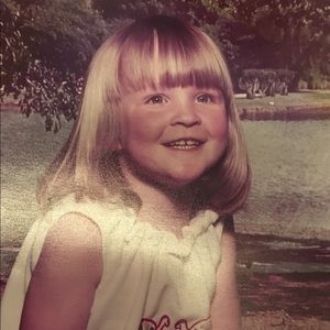 Meet your Posher, Deveney